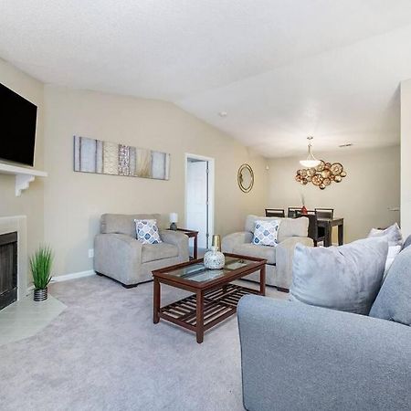 Charming Apartment With Wi-Fi シャーロット エクステリア 写真